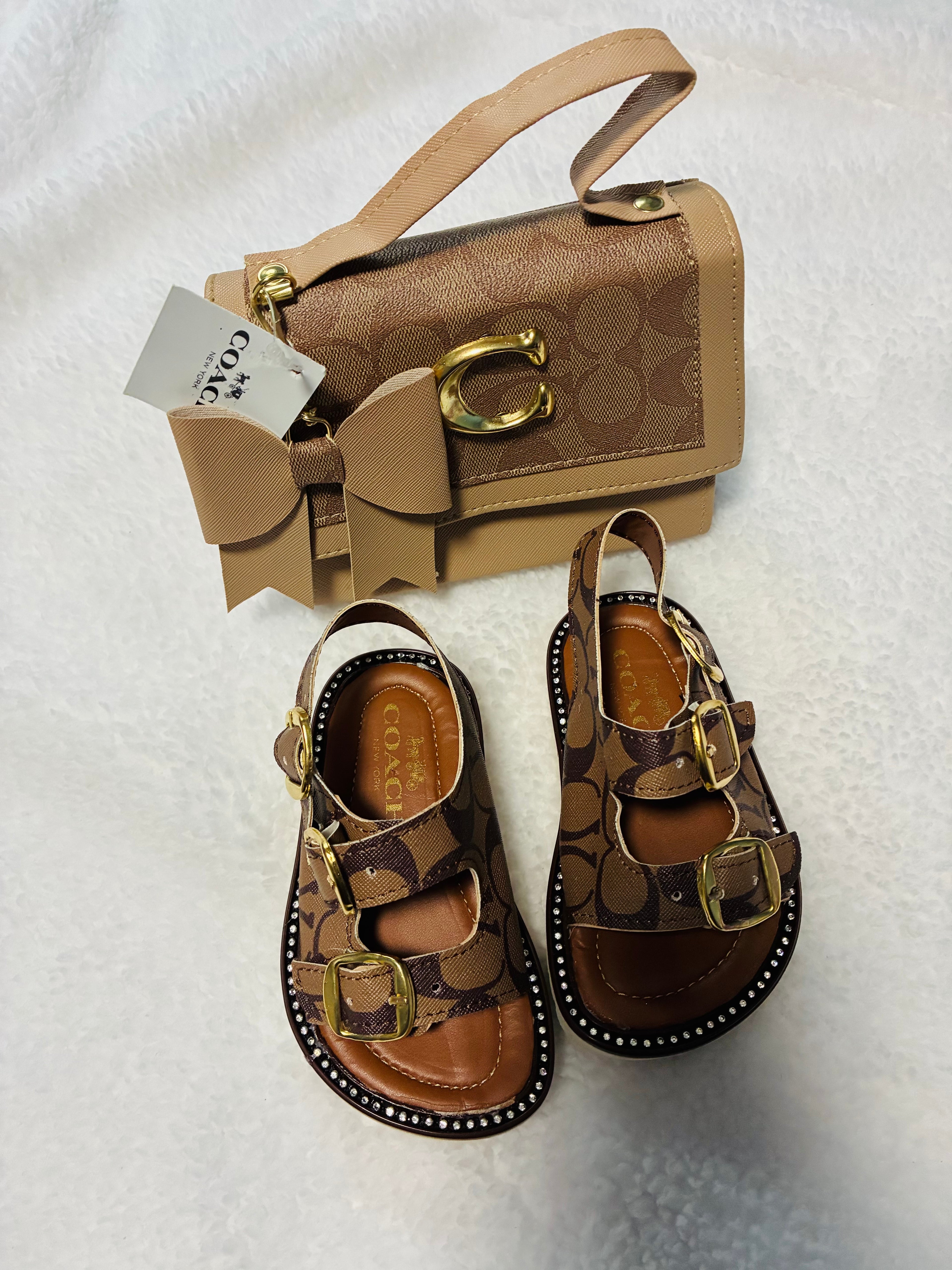 Dark brown (sandals only)
